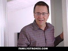 Vanessa Cage gets a family fuck & a huge cumshot for her birthday