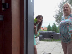 Pijpbeurt, Bruinharig, Omie, Moeder die ik wil neuken, Roodharige vrouw