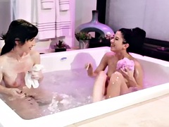 19 year old hairy lesbian licks her best friends shaved pussy in a hot bath