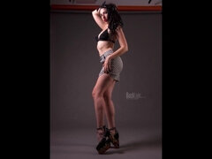 Leie, Hinter den kulissen, Grosser arsch, Hd, Italienisch, Piercing, Jungendliche (18+), Titten