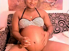 Carly 30 Weeks prego Indian cam