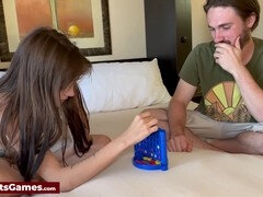 Britannique, Européenne, Jeux, Adolescente