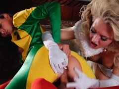 Leie, Bekleidet, Kehlenfick, Frau frau mann, Flotter dreier