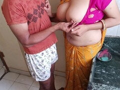 Cul à la bouche, Grosse bite, Tir de sperme, Indienne, Cuisine, Domestique, Maman, Orgasme