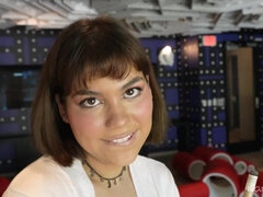 Любители, Большие сиськи, Минет, Буккаке, Семяизвержение, Секс без цензуры, Молоденькие, Сиськи