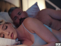 Gros cul, Gros seins, Sucer une bite, Couple, Gorge profonde, Groupe, Léchez, Maman