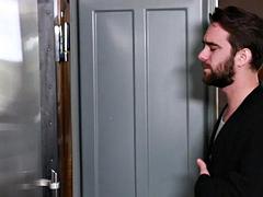 Mamada, Sexo duro, Ama de casa, Lesbiana, Mucama, Trio, Esposa