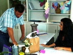 Пальцем, Поцелуи, Лесбиянка, В офисе, Киски, Бритые, Шлюха