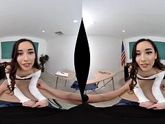 En tercera dimension, Mamada, Morena, Realidad, Maestra, Tetas