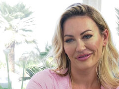 Анальный секс, Большие сиськи, Блондинки, Минет, Собачьи, Женское доминирование, Мастурбация, Обвисшие сиськи