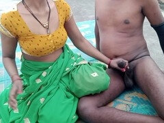 叔母, デカチン, イギリス人, 手コキする, 自家製, インド人, 母, 乳首