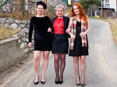 Grosser arsch, Grosse titten, Blasen, Fetisch, Schwanzloch, Selbstgemacht, Milf, Flotter dreier