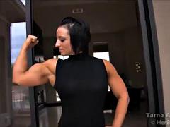 FBB TA: Solo, Public  Female Muscle Porn