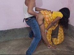 18 ans, Cul à la bouche, Tante, Emocore, Indienne, De plein air, Secrétaire, Sport