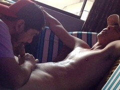 Amateur, Verga grande, Pareja, Corridas, Garganta profunda, Gay, Chupando, Tragarse