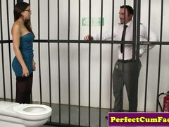 フェラチオ, 顔射, Hd, 牢屋, ハメ撮り, 現実, ストッキング, タトゥー