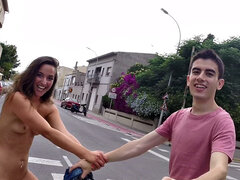 Plage, Sucer une bite, En levrette, Branlette thaïlandaise, Embrassement, Léchez, De plein air, Piercing