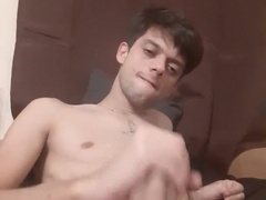 KINKY MAN IN HIS ROOM