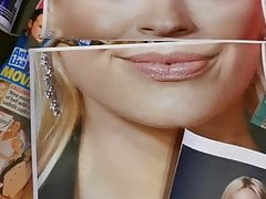 Holly Willoughby CUMTRIBUTE 200