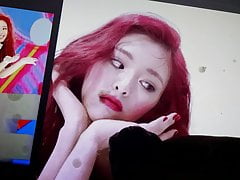 ITZY Yuna Cum Tribute