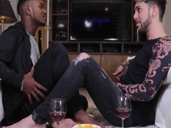 Encontro Romantico Com O Crush 8 Min - Gay Porn
