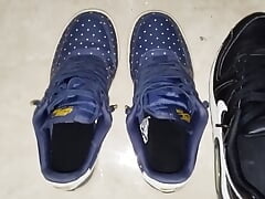 fucking and cumming twice in a row with the fleshlight on my wife's nike AF1 sneakers and my nike air max