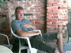 David Robinson cums on his own perfect abs