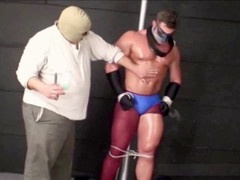 Strip hero, hero, strip dance