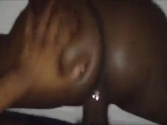 NUTTING UP A SLOPPY OOZING MANHOLE