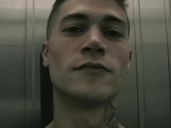❤️LatinLeche-Stunning tattooed mexican blower hooks up with stranger on camera