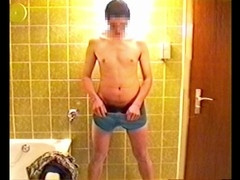 Mark Hannes: Amateur Humping