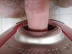 The vacuum cleaner hole and cumshot inside