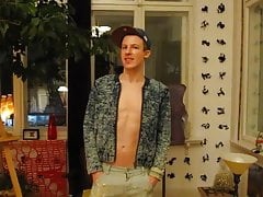 TWINK IS ALWAYS HUNGRY FOR RAW COCK