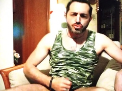 Heterosexual spectacular boy bored wanking his ample penis