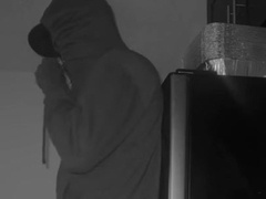 8 MINS OF MESSY JAWS