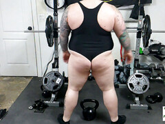 Muscle bear, moaning anal, gay toy