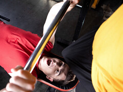 Gym bros are enjoying the wildest fuckery