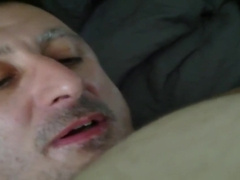 Toni fait jouir une Salope par le Cul