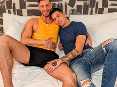 Quick romp on the bed with Vincent O'Reilly and Jordan Starr