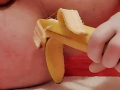 Timmyboy92&rsquo;s ass turned banana crusher