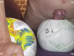 #14 Baise d'un ballon de Futsal