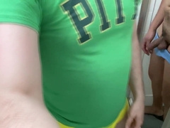 Quarantine joy: Some pee, some head, and a tiny sans a condom smash in a showe