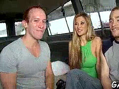 Fooled into having queer oral-stimulation job