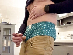 Sagging and jerking off in my boxers