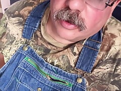 Small Person Hillbilly Only Five Ft Four Has Biggest Tummy with an Even Bigger Cumshot