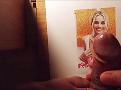 Tribute for Margot Robbie's printed photo