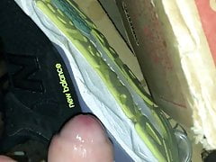 New Balance girlfriends sneaker 2