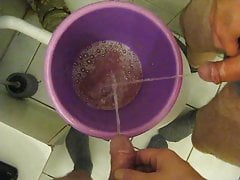 Piss Games with my Friend and a bucket