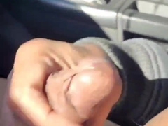 Pinoy Capture Driver Camper jacking while waiting fresh passenger