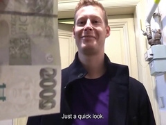 Czech Hunter In Horny Dude Invites A Stranger At His Apartment & Penetrates His Ass While He Takes A Shower - Bigstr 10 Min